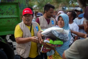 RS139419_Fareeha-Amir-2018_Indonesia-Tsunami-Earthquake_PaluDay2_Cam2_76.jpg
